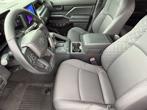 Used 2026 Toyota Tacoma SR5 RWD image 5