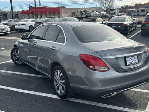 Used 2015 Mercedes-Benz C 300 4MATIC Sedan image 5
