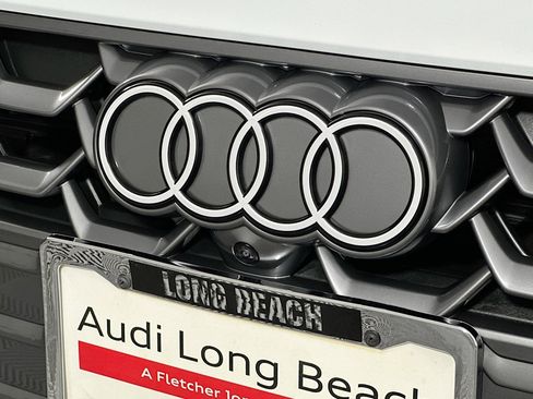 Used 2025 Audi A5 2.0T Premium Plus w/ Premium Plus AWD/4WD image 15