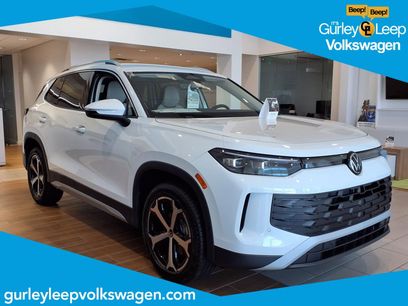 New 2025 Volkswagen Tiguan SE