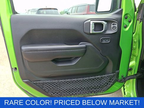 Used 2018 Jeep Wrangler Unlimited Sport S AWD/4WD image 14
