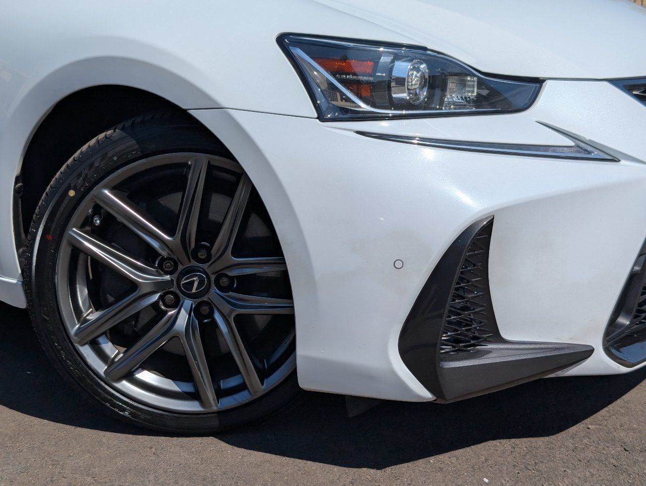 Used 2020 Lexus IS 300 F Sport w/ F Sport Package RWD image 10