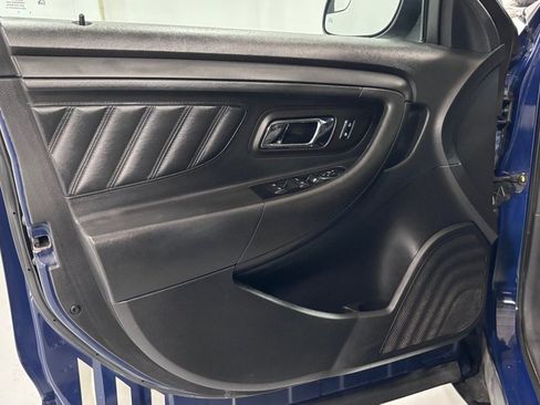 Used 2015 Ford Taurus Police Interceptor AWD image 16