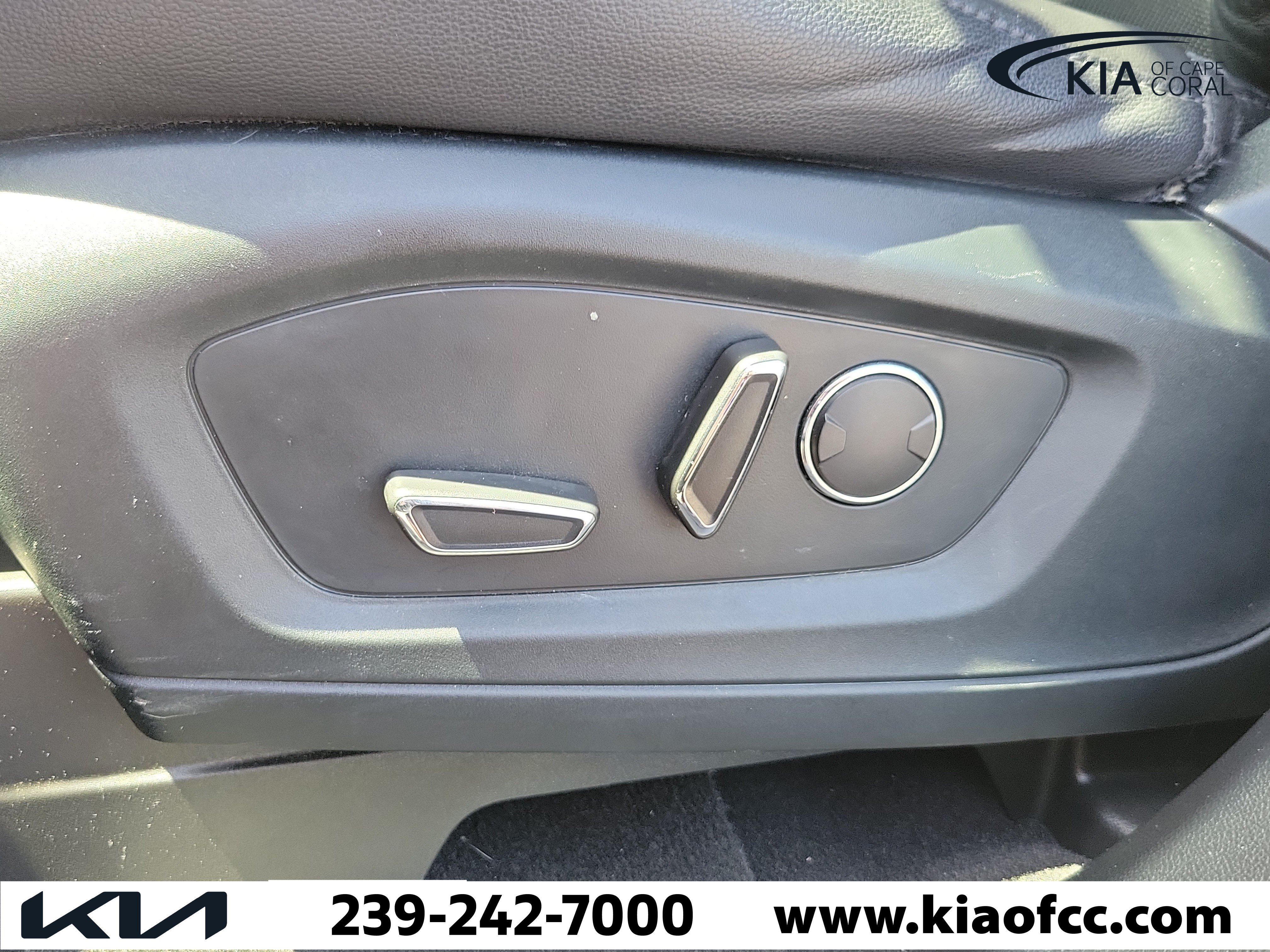 Used 2020 Ford Explorer ST AWD/4WD image 24