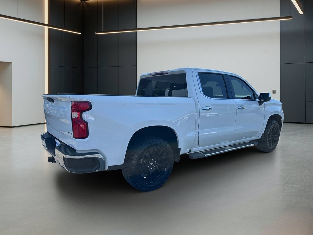 Used 2023 Chevrolet Silverado 1500 LTZ AWD/4WD image 6
