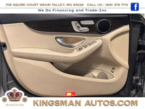 Used 2017 Mercedes-Benz C 300 Sedan image 9
