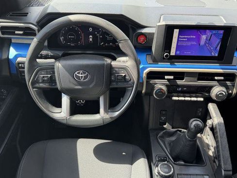 Certified 2025 Toyota Tacoma TRD Sport AWD/4WD image 10