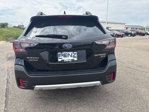 Used 2022 Subaru Outback Limited XT AWD/4WD image 6