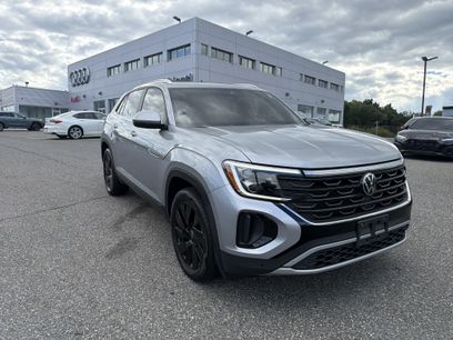 Used 2024 Volkswagen Atlas Cross Sport SE