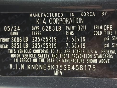 Used 2025 Kia Carnival SX Prestige FWD image 30