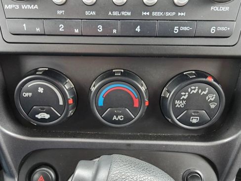 Used 2010 Honda Element EX image 52