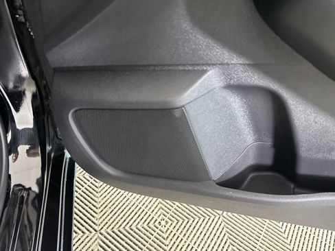 Used 2023 Nissan Sentra SV image 29