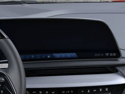 New 2026 Cadillac Optiq Sport 2 w/ LPO, ONYX Package AWD/4WD image 20