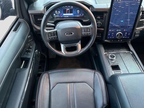 Used 2024 Ford Expedition Max Limited RWD image 24
