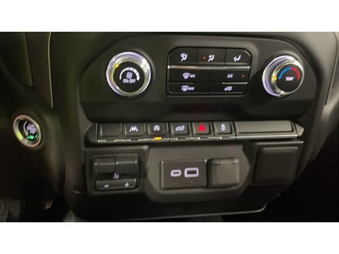 Used 2023 GMC Sierra 1500 Pro w/ Pro Value Package AWD/4WD image 14