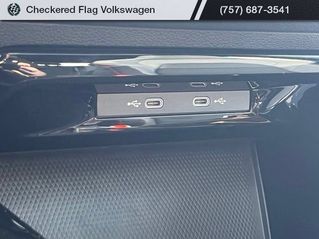 Used 2023 Volkswagen GTI Autobahn FWD image 43
