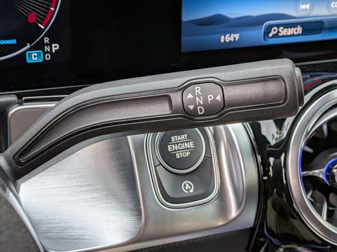 New 2026 Mercedes-Benz GLB 250 4MATIC image 27