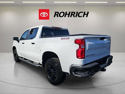 Used 2020 Chevrolet Silverado 1500 LT Trail Boss image 7