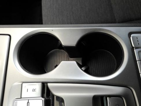 Used 2019 Hyundai Kona SEL image 47