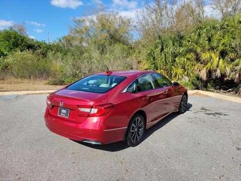 Used 2022 Honda Accord EX-L image 4