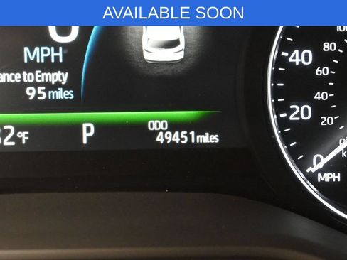 Used 2024 Toyota Sienna Platinum AWD/4WD image 16