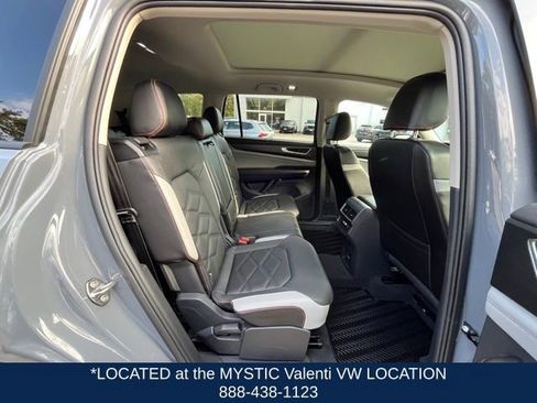 Certified 2024 Volkswagen Atlas Peak Edition SE image 22