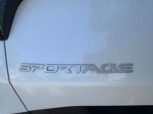 Used 2026 Kia Sportage S AWD/4WD image 9
