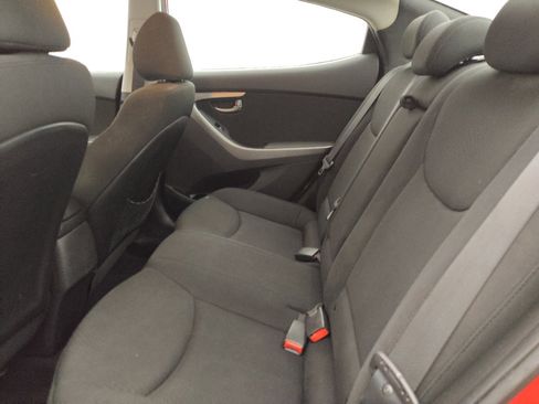 Used 2015 Hyundai Elantra SE w/ Option Group 03 image 18