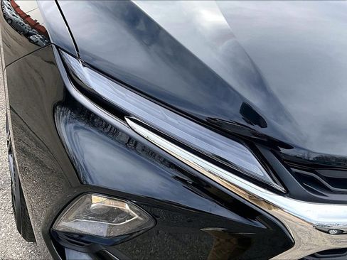 Used 2025 Chevrolet Blazer LT image 29