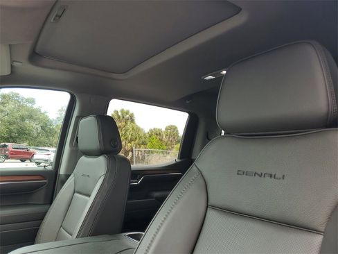 Certified 2025 GMC Sierra 1500 Denali w/ Denali Reserve Package image 22