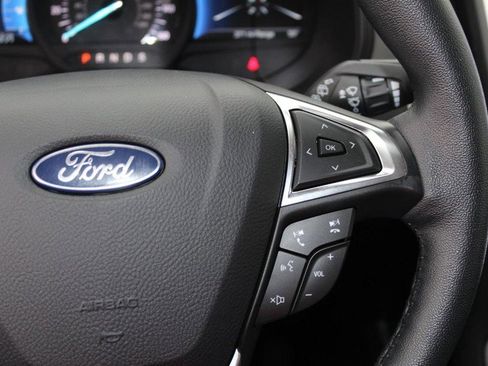 Used 2024 Ford Edge SEL image 26