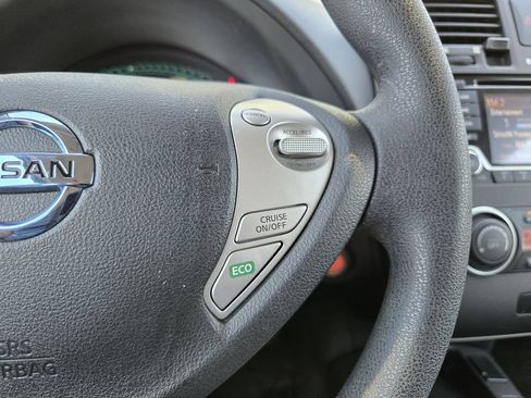 Used 2017 Nissan Leaf S w/ Charge Package FWD image 20
