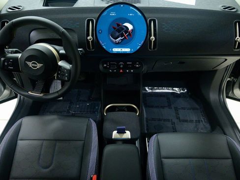 Used 2025 MINI Cooper Countryman S image 13