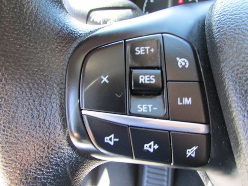 Used 2023 Ford Transit 350 XLT RWD image 20