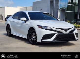 Used 2022 Toyota Camry SE FWD video 1