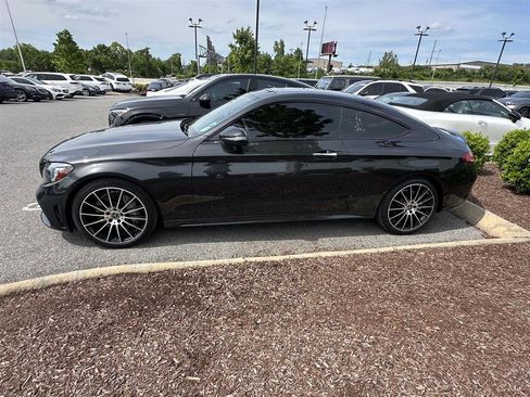 Used 2019 Mercedes-Benz C 300 Coupe image 3