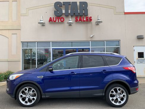 Used 2014 Ford Escape Titanium AWD/4WD image 4
