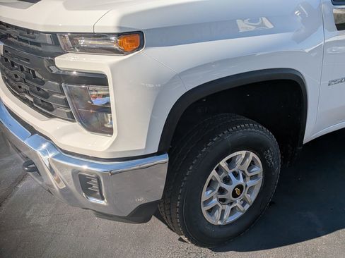 New 2026 Chevrolet Silverado 2500 W/T w/ WT Convenience Package image 10