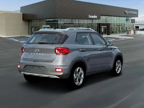 New 2026 Hyundai Venue SEL image 7
