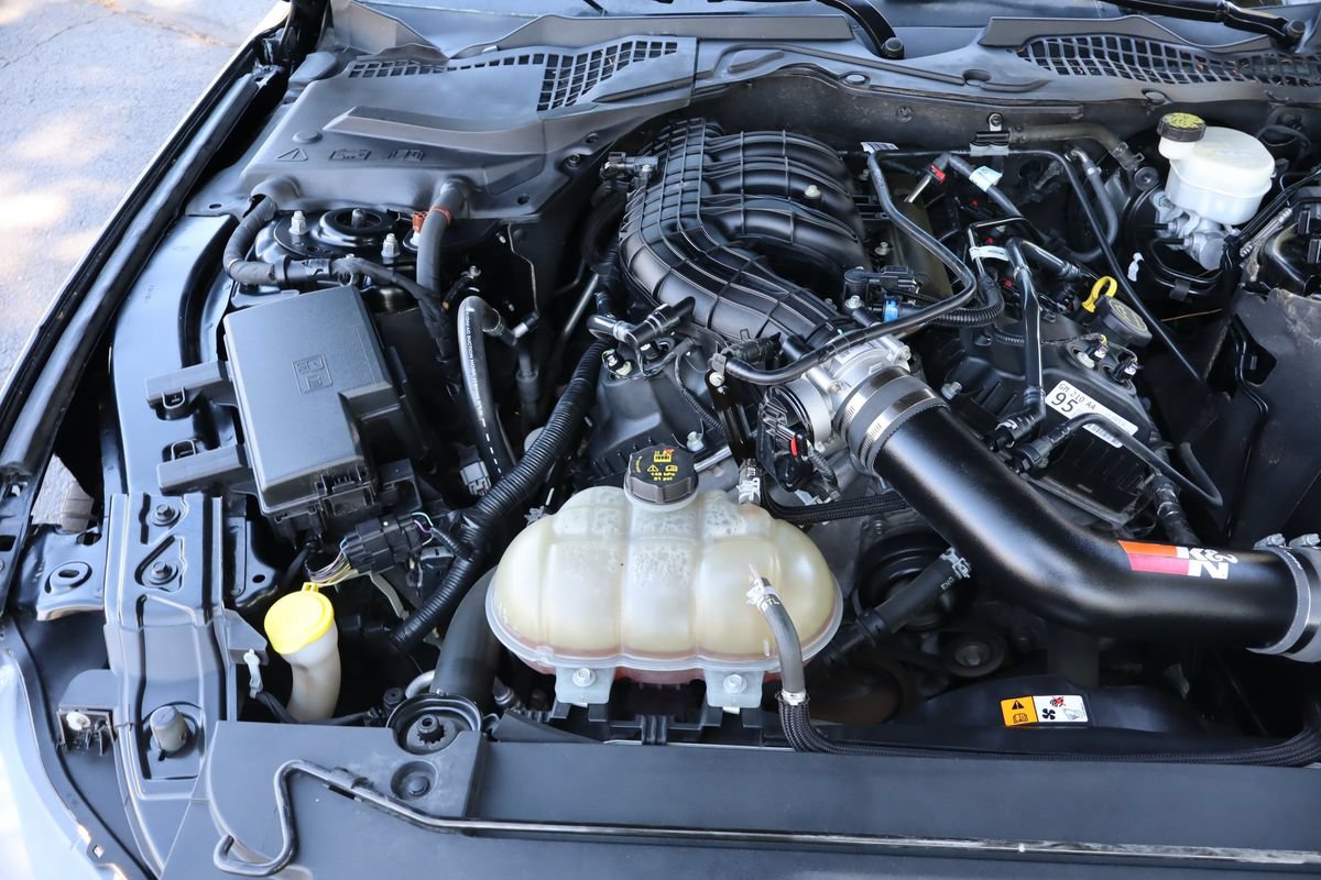Used 2016 Ford Mustang Coupe w/ Equipment Group 051A RWD image 34
