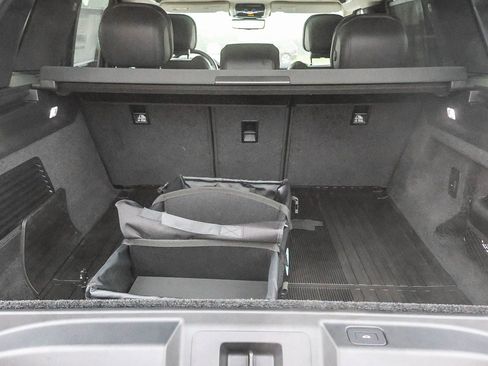 New 2025 Land Rover Range Rover SE image 35