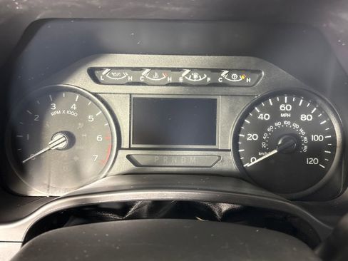 Used 2018 Ford F150 XL w/ Equipment Group 101A Mid AWD/4WD image 19