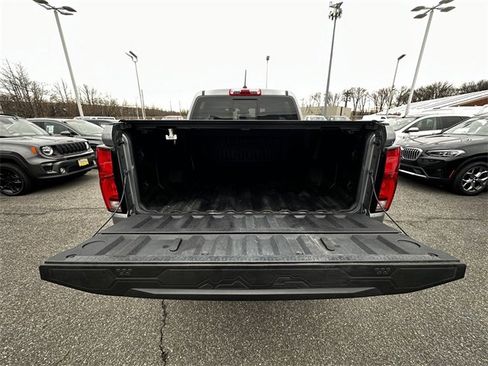 Used 2023 Chevrolet Colorado ZR2 w/ ZR2 Convenience Package III image 41