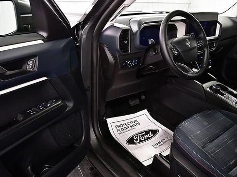 Used 2025 Ford Bronco Sport Heritage w/ Convenience Package AWD/4WD image 16