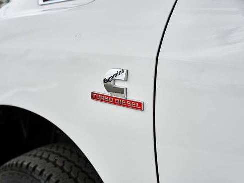 Used 2025 RAM 2500 Big Horn AWD/4WD image 7