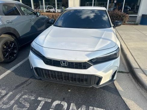 Used 2026 Honda Civic Sport image 3