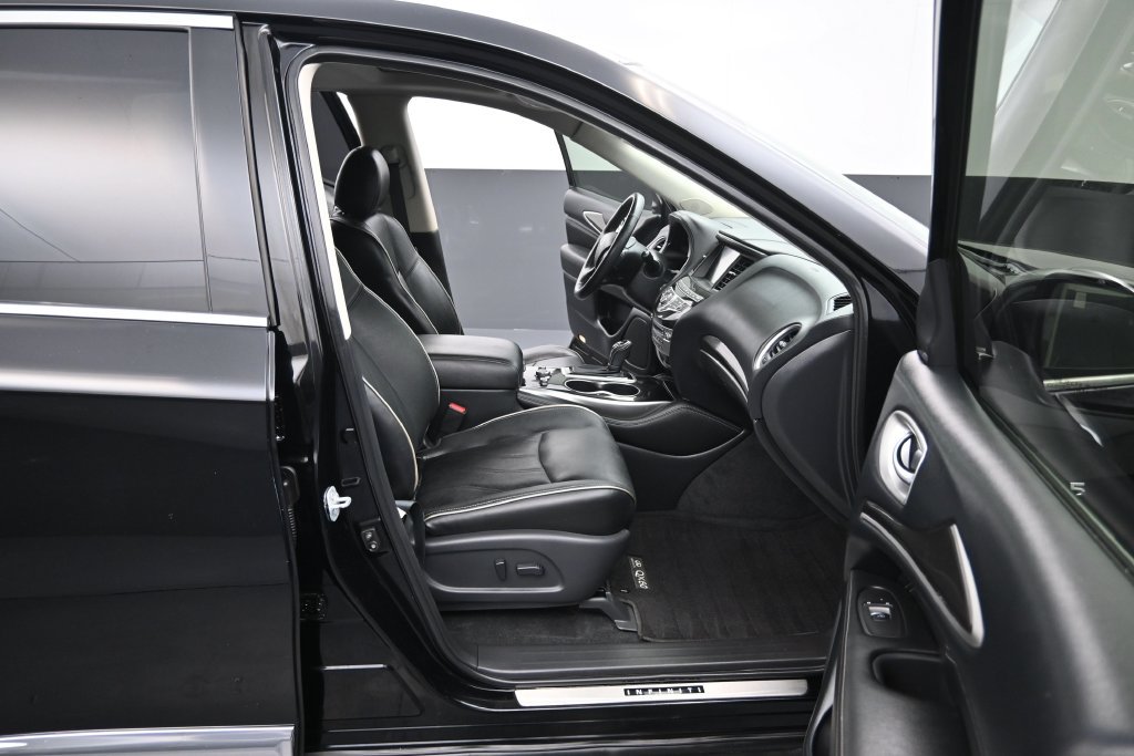 Used 2020 INFINITI QX60 Luxe w/ Essential Package FWD image 22