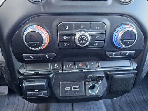 Used 2023 GMC Sierra 2500 SLE w/ SLE Convenience Package image 37