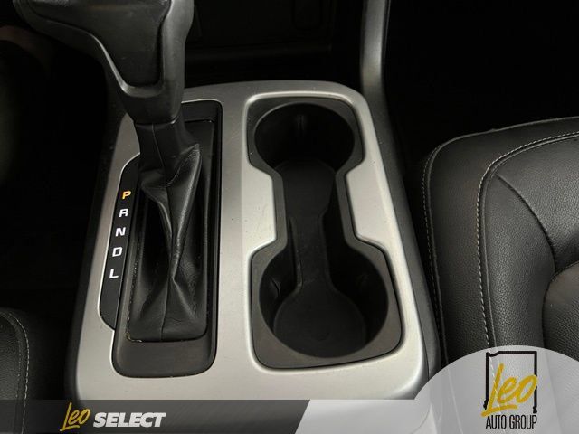 Used 2017 Chevrolet Colorado LT w/ Luxury Package, Chrome AWD/4WD image 16