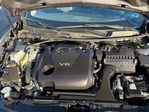 Used 2022 Nissan Maxima SV w/ Floor Mat Group image 14